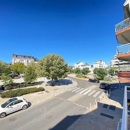T5 - Commerce Et A Proximite - Centre De - Lb682-002 Daire *